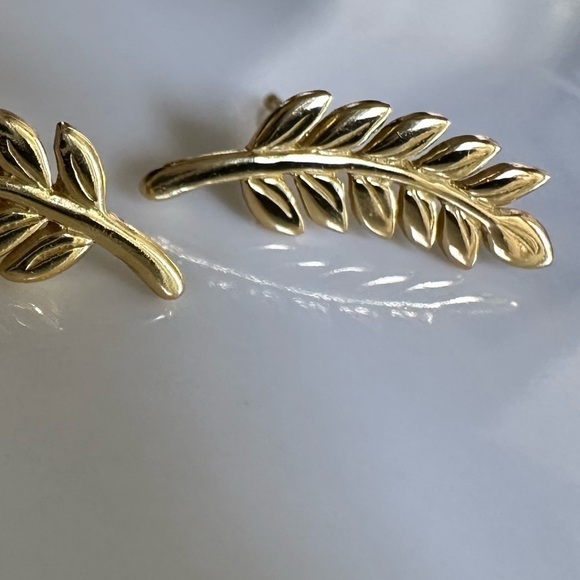 14k Gold Leaf Stud Earrings - Picture 11 of 14